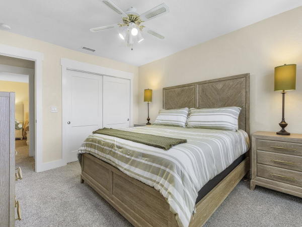 Luxurious Gulf Access Escape in Southwest Cape Coral