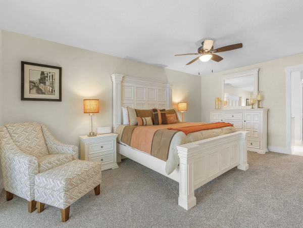 Luxurious Gulf Access Escape in Southwest Cape Coral