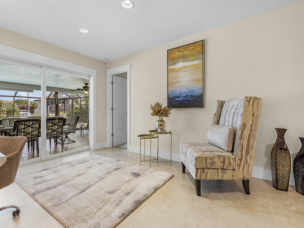 Luxurious Gulf Access Escape in Southwest Cape Coral