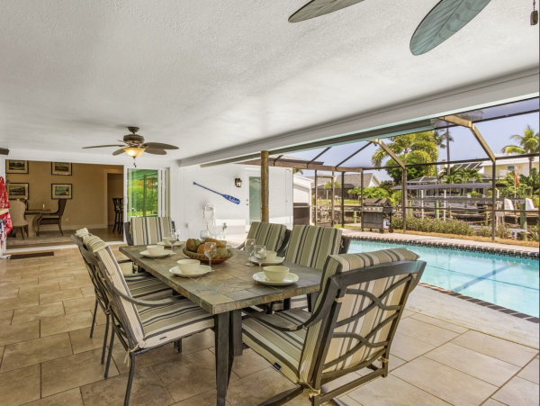 Luxurious Gulf Access Escape in Southwest Cape Coral