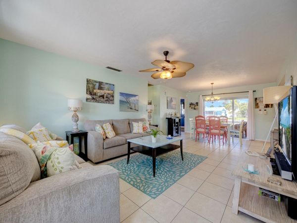 Cape Coral Home 1027777
