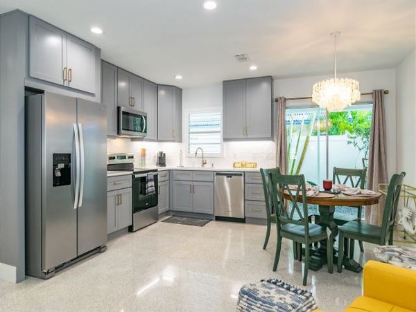 Lovely Holmes Beach Condo with 1 Bedroom