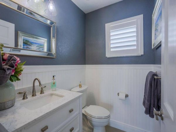 Waterfront Vacation Pool Home in Clearwater