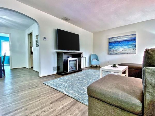 Largo Vacation Pool Home Four Bedroom