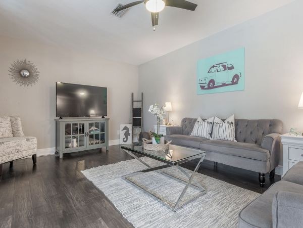 Seminole Vacation Pool Home Four Bedroom
