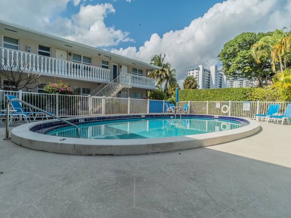 Pompano Beach Condo 1027912