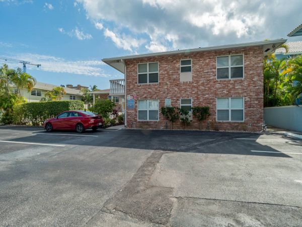 Pompano Beach Condo 1027912