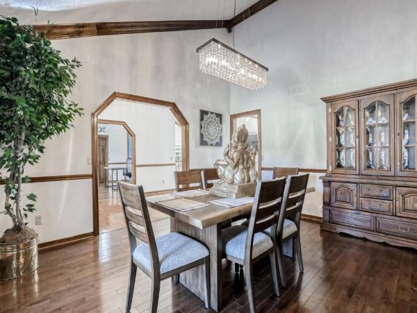 Jacksonville Vacation Pool Home 4 Bedroom with Tennis Court