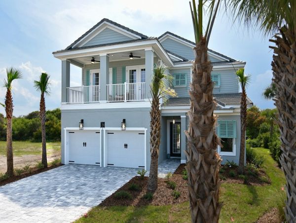 Four Bedroom Vacation Pool Home in Palm Coast Close to Beach
