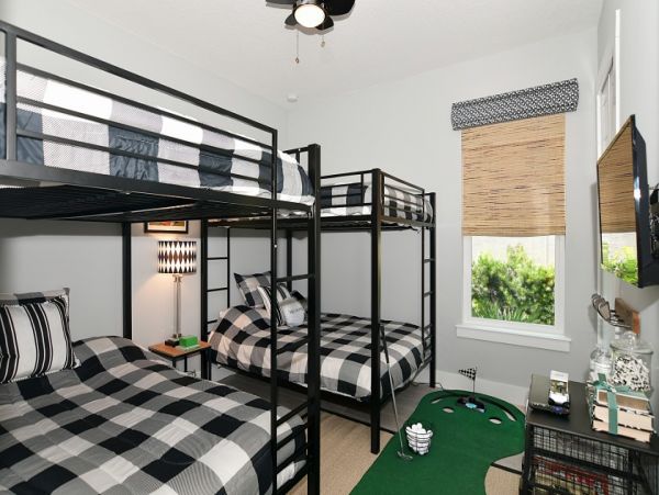 Four Bedroom Vacation Pool Home in Palm Coast Close to Beach