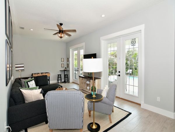 Four Bedroom Vacation Pool Home in Palm Coast Close to Beach