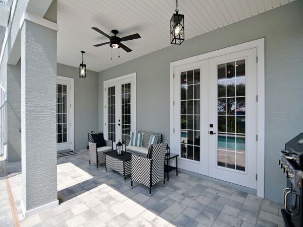 Four Bedroom Vacation Pool Home in Palm Coast Close to Beach
