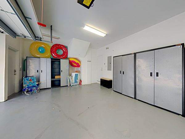 Amazing 3 min walk Pompano Beach Townhome