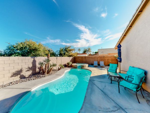 Palm Desert Home 1027964