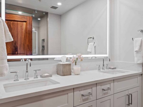 Beaver Creek Luxurious 4 Bedroom Condo Ski in Ski out