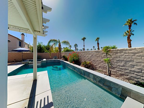 Palm Desert Home 1027971