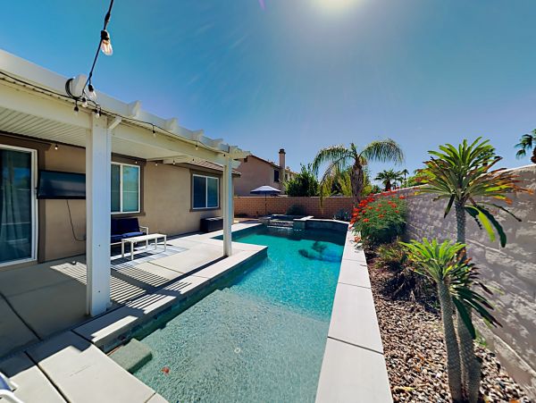 Palm Desert Home 1027971