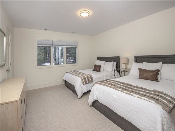 Luxury 6 Bedroom Home in Beaver Creek