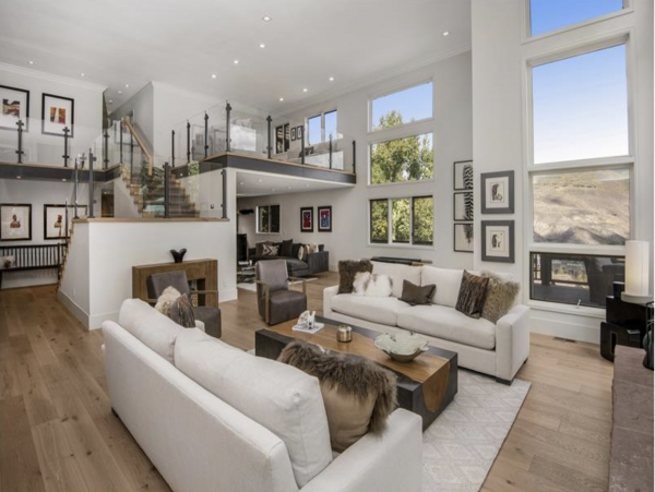 Luxury 6 Bedroom Home in Beaver Creek