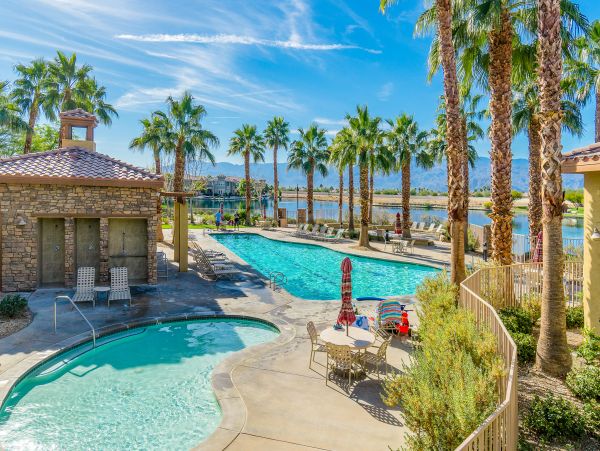 Palm Desert Home 1027975