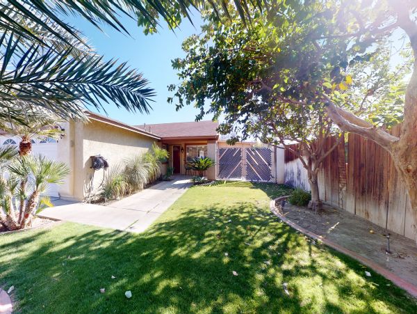 Palm Desert Home 1027980