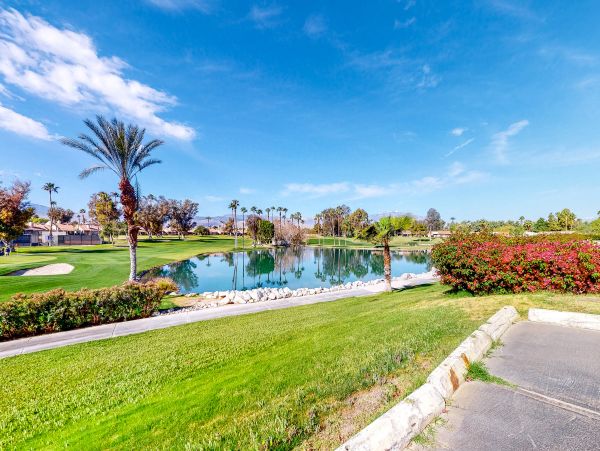 Palm Desert Home 1027981