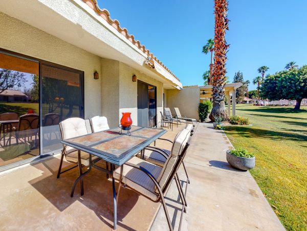Palm Desert Home 1027982
