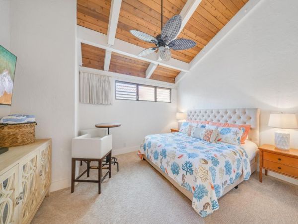 Beautiful Condo with 3 Bedrooms & Ocean Views