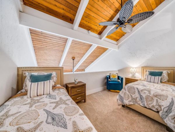 Beautiful Condo with 3 Bedrooms & Ocean Views