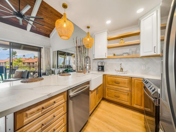 Beautiful Condo with 3 Bedrooms & Ocean Views