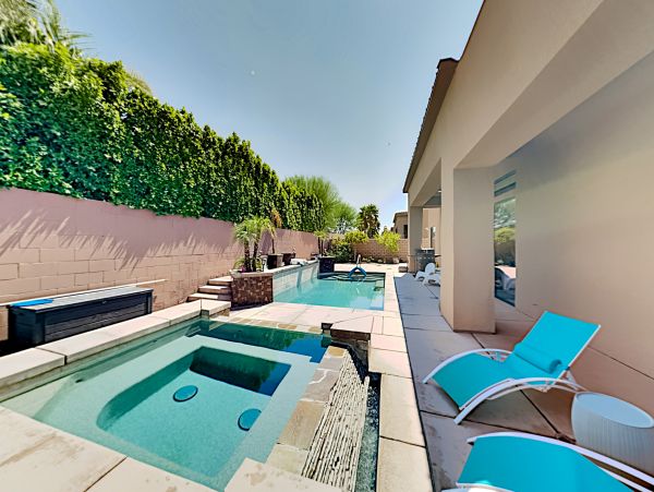 Palm Desert Home 1027993