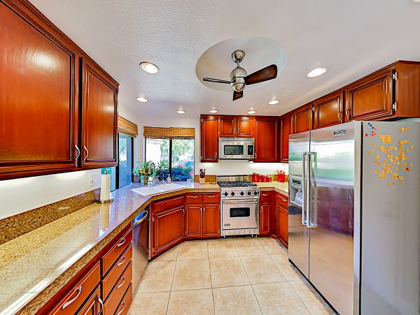 Palm Desert Home 1027996