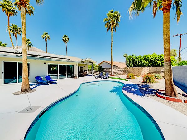 Palm Desert Home 1027998