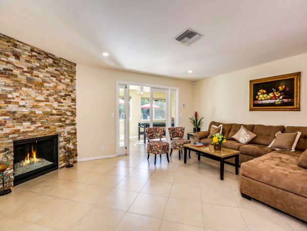 Palm Desert Home 1028001