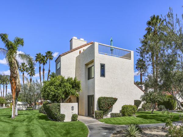 Palm Desert Home 1028010