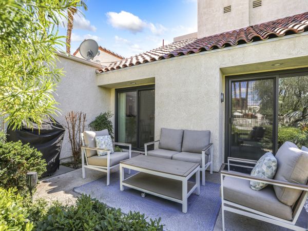 Palm Desert Home 1028010