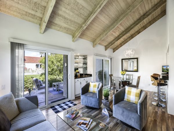 Palm Desert Home 1028010