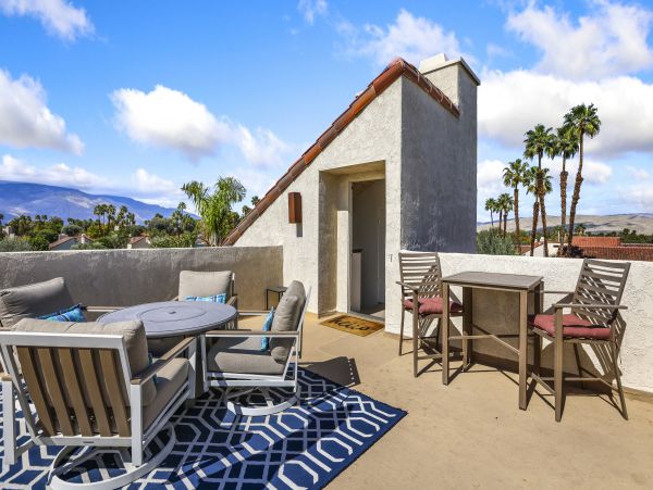 Palm Desert Home 1028010