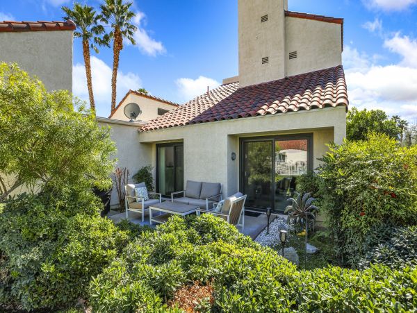 Palm Desert Home 1028010
