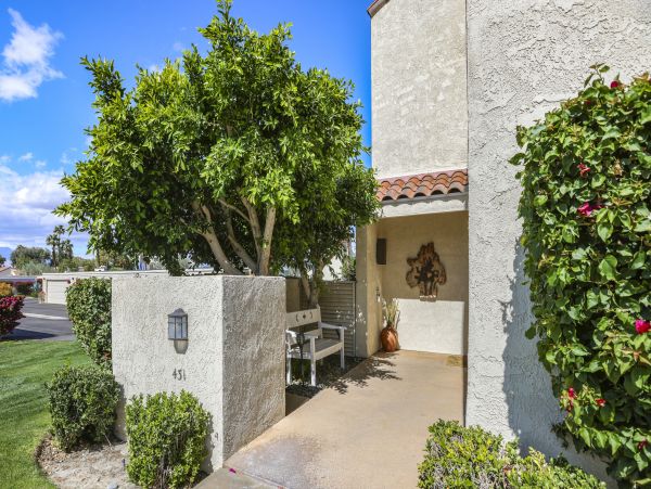 Palm Desert Home 1028010