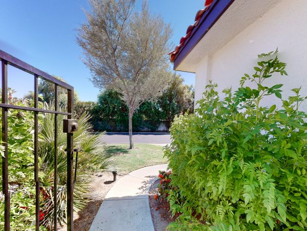 Palm Desert Home 1028012