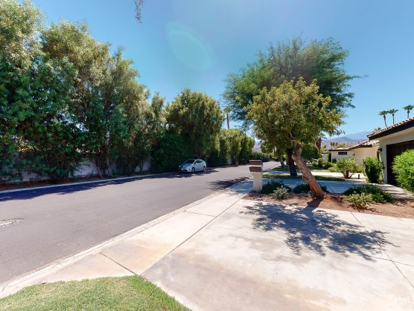 Palm Desert Home 1028012