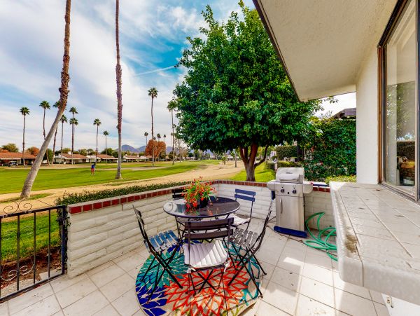 Palm Desert Home 1028019