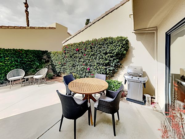 Palm Desert Home 1028021