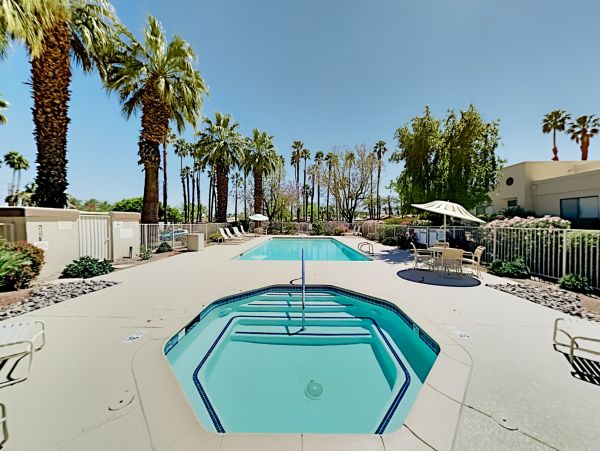 Palm Desert Home 1028021