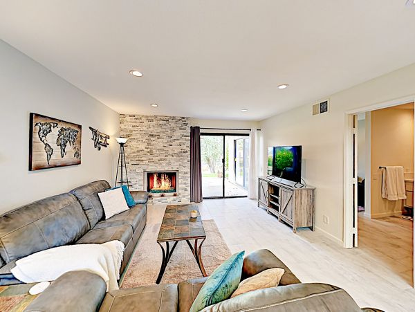 Palm Desert Home 1028026