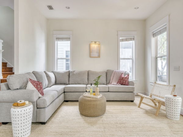 Beautiful & Cozy 4 Bedroom Vacation Home