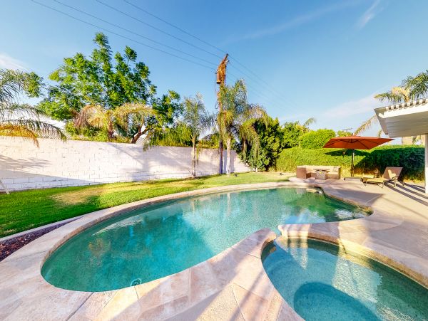 Palm Desert Home 1028030