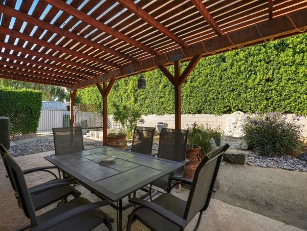 Palm Desert Home 1028033