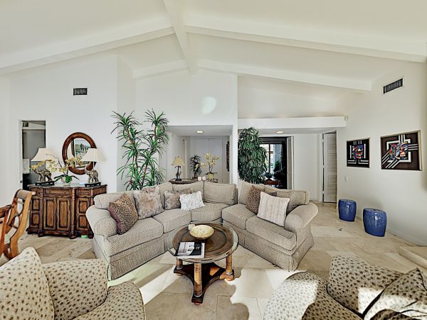 Palm Desert Home 1028036